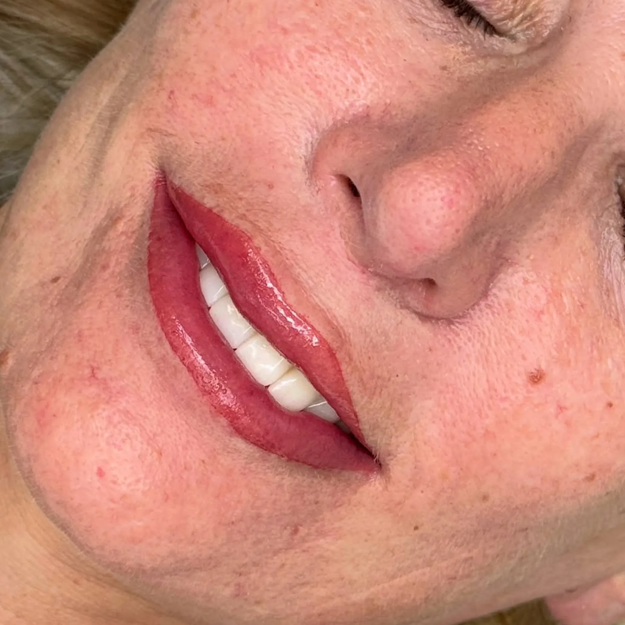 permanent lip makeup