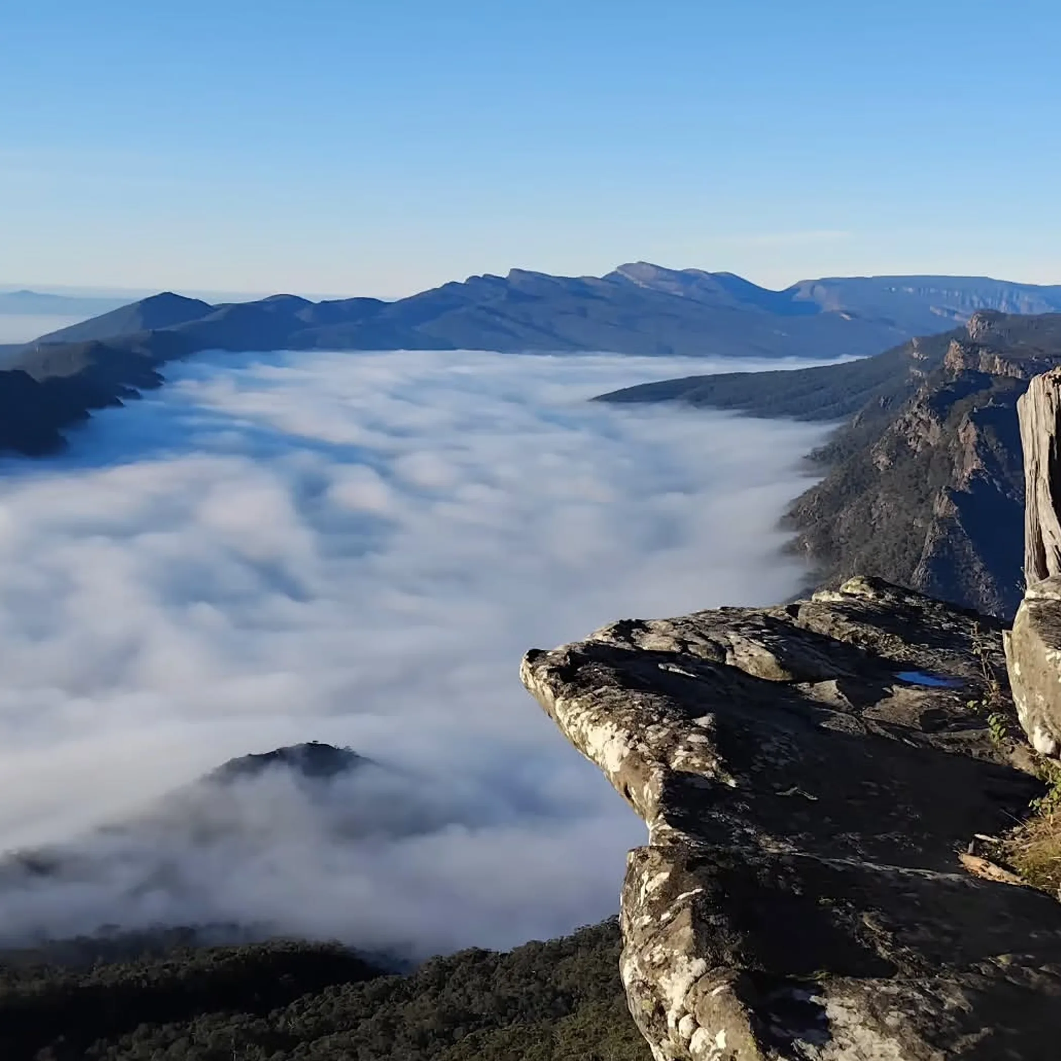 grampians peaks trail mountain scenery